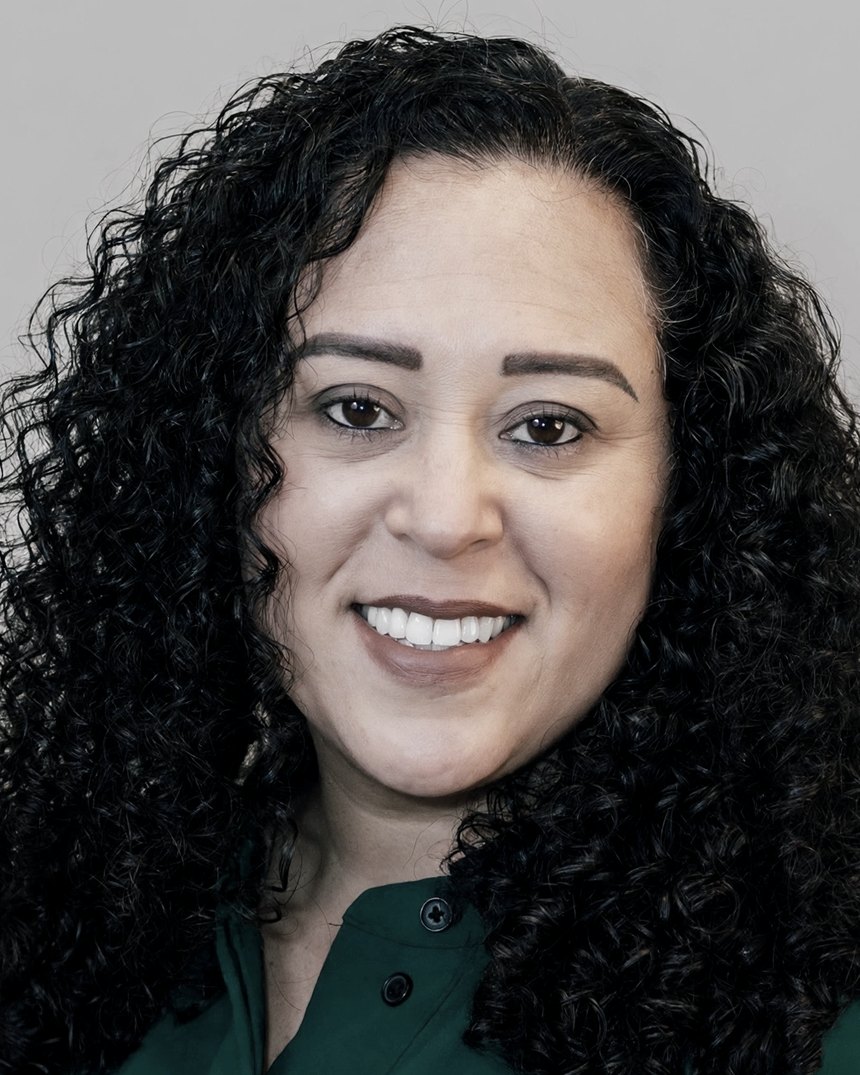 Leslie Rosales
